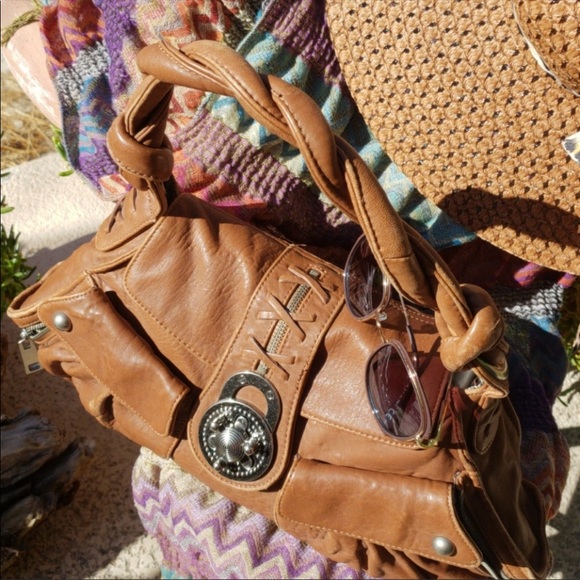 EUC Steve Madden distressed leather brown hobo - Picture 4 of 8